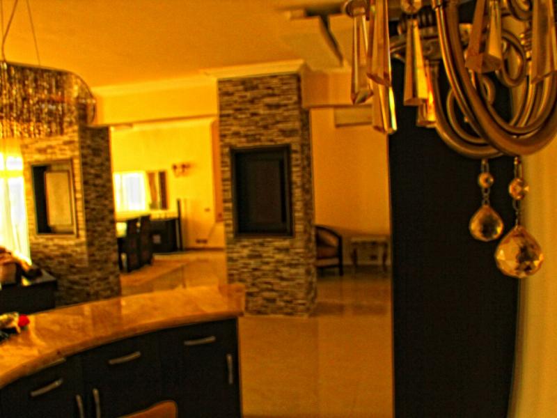 7 bedroom Luxury Villa with Swimming Pool