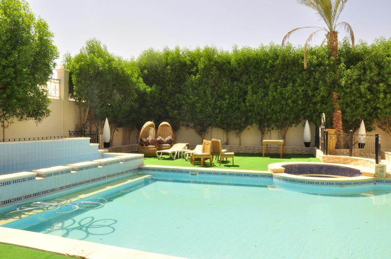 7 bedroom Luxury Villa with Swimming Pool