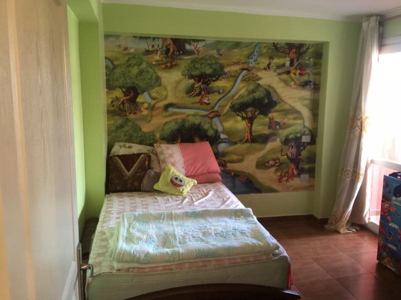 2 Bed Apartment overlooking pool