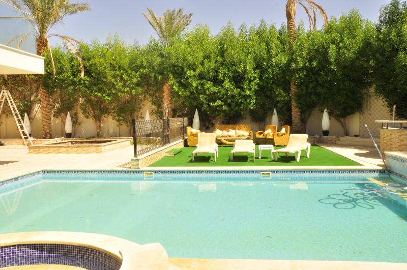 7 bedroom Luxury Villa with Swimming Pool