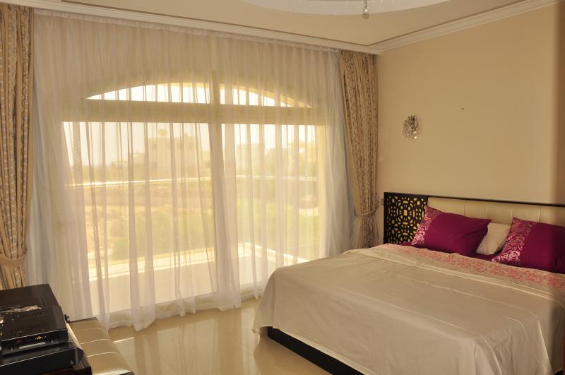 7 bedroom Luxury Villa with Swimming Pool