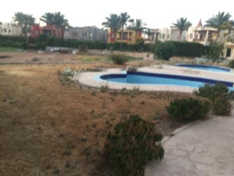 4 Bedroom Villa with Swimming Pool on Beach Resort