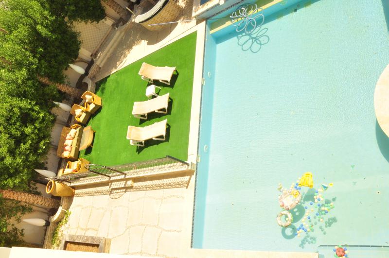7 bedroom Luxury Villa with Swimming Pool