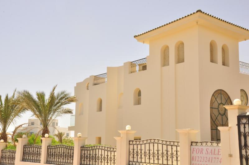 7 bedroom Luxury Villa with Swimming Pool