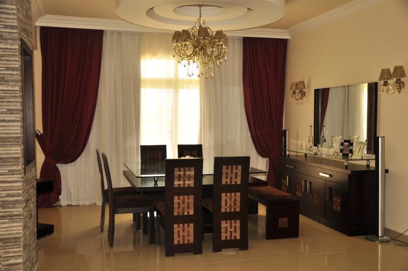 7 bedroom Luxury Villa with Swimming Pool